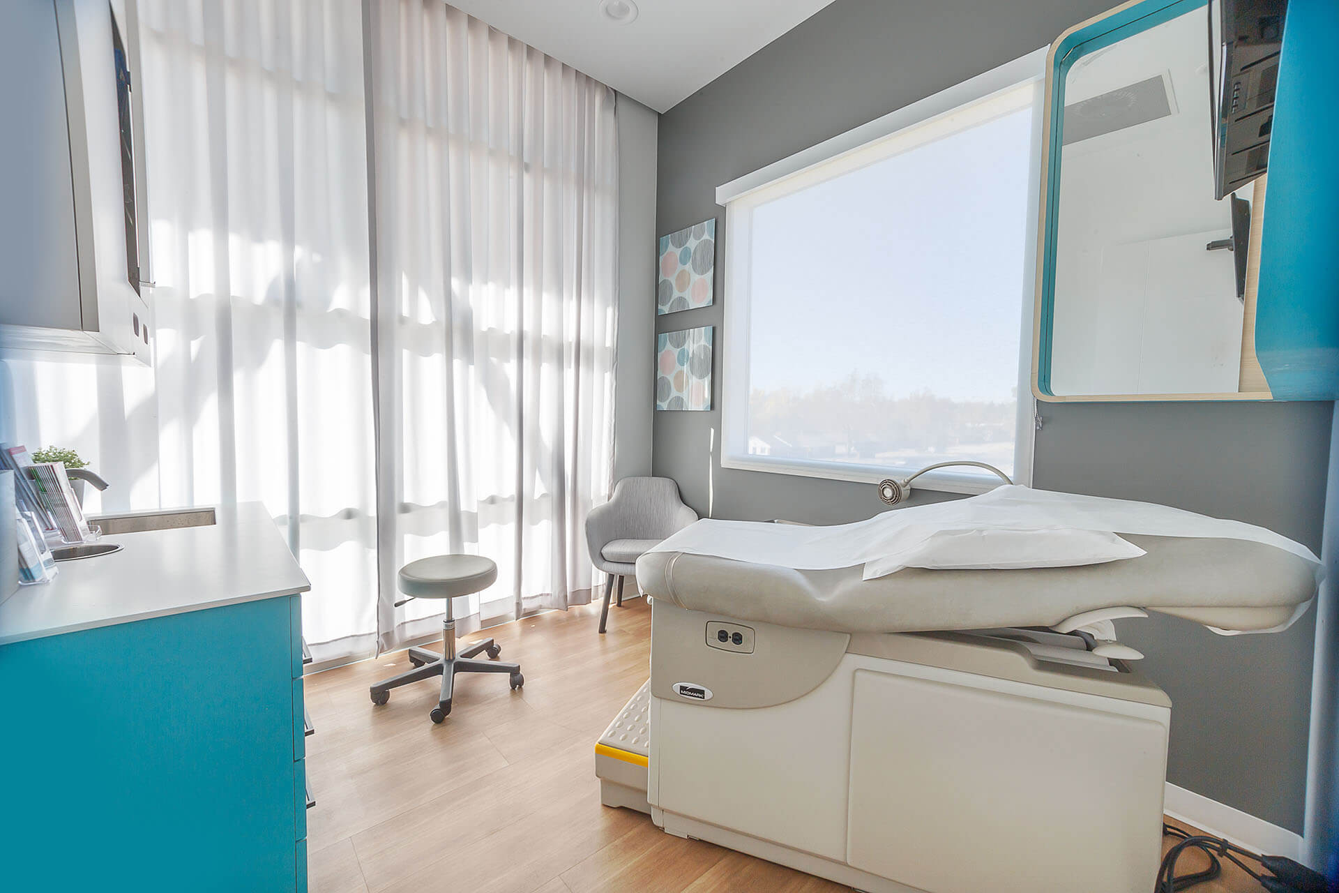 Office Visits & Acute Care at Cosmo Health Resolution